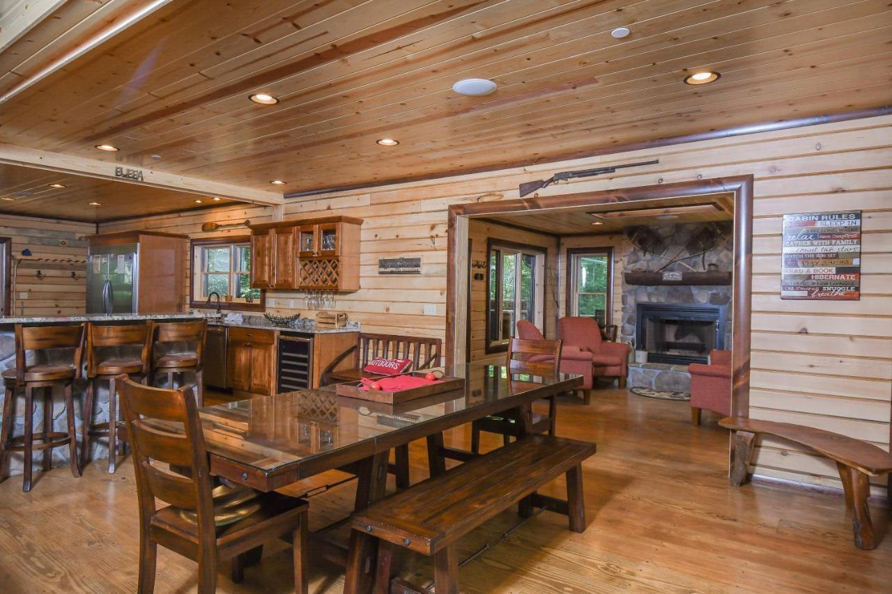 Hemlock Hideaway Villa Oakland Екстериор снимка